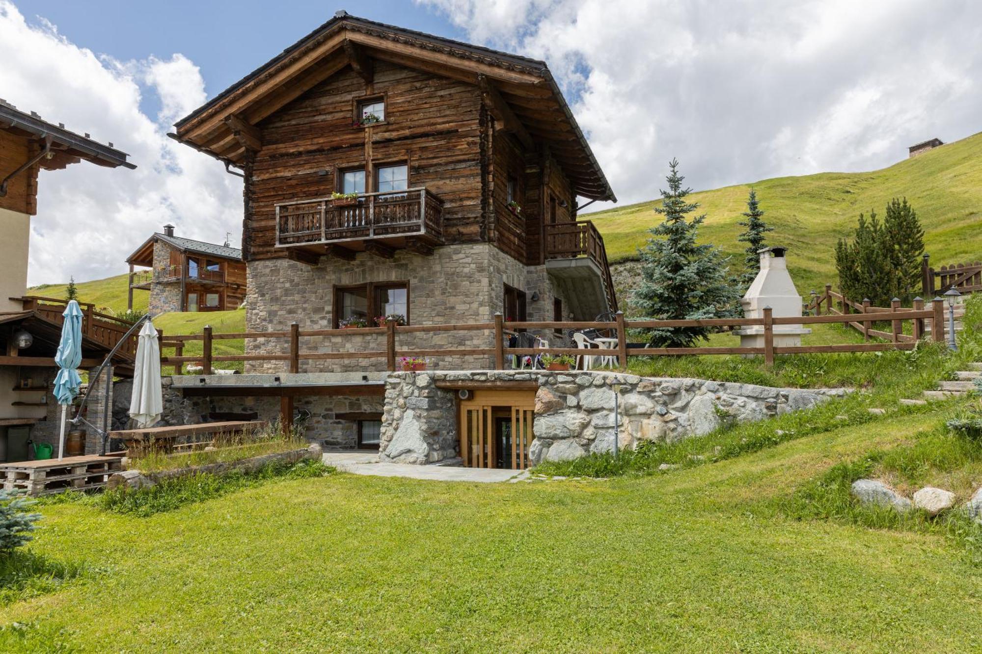 Apartamento Pianeta Oro Avamposto Meteo Livigno Exterior foto